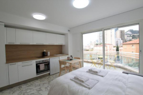 New studio aperçu mer Monaco border